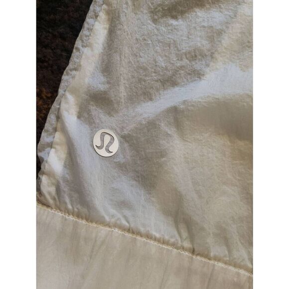 Lululemon Jacket Women's 6 Small White Refined Translucent Cropped Rain - Picture 6 of 8
